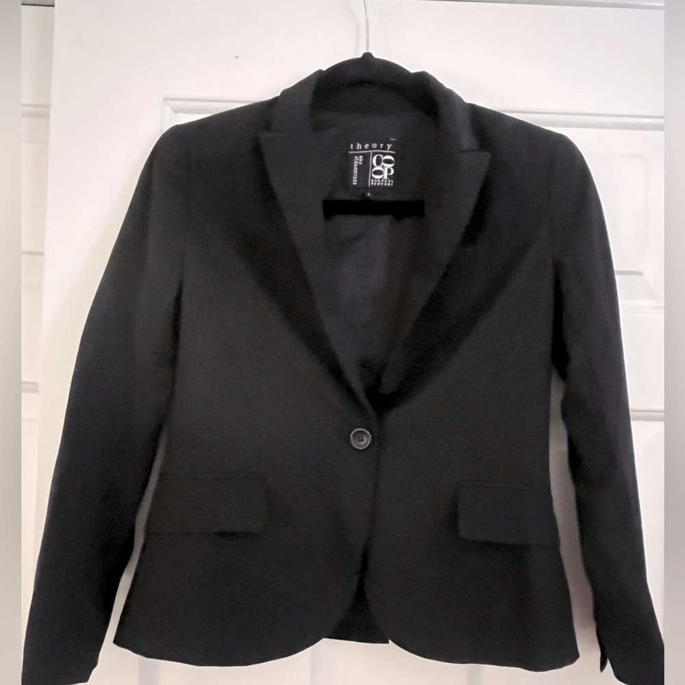 THEORY FOR BARNEYS AMAZE BLAZER SIZE 0 (XS)